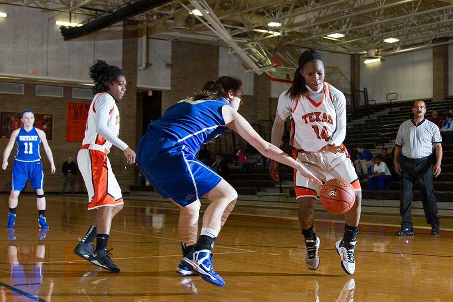 Junior Jalissa Trotter is excited to get back on the court.