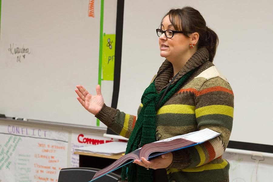 English teacher Jenny Walker speaks to one of her classes. Walker will take over as director of One Act Play following the Thanksgiving break.