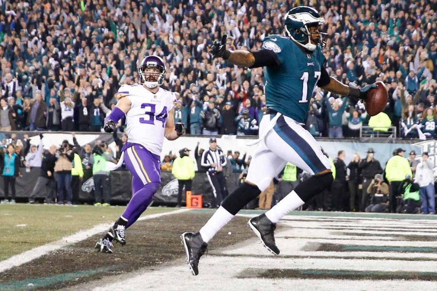 Philadelphia Eagles wide receiver Alshon Jeffery scores a second quarter touchdown past Minnesota Vikings strong safety Andrew Sendejo during the NFC Championship game on Sunday, Jan. 21, 2018 at Lincoln Financial Field in Philadelphia, Pa. (Yong Kim/Philadelphia Inquirer/TNS)

