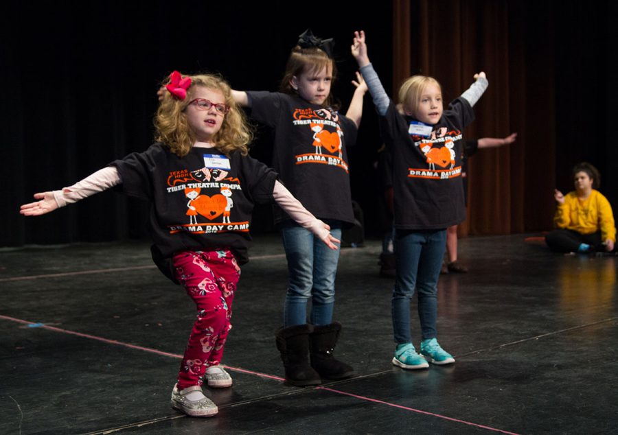 The+Tiger+Theatre+Company+held+a+drama+day+camp+for+children+on+Feb.+10.+During+the+classes%2C+they+learned+a+Valentines+themed+performance%2C+and+worked+on+exercises.