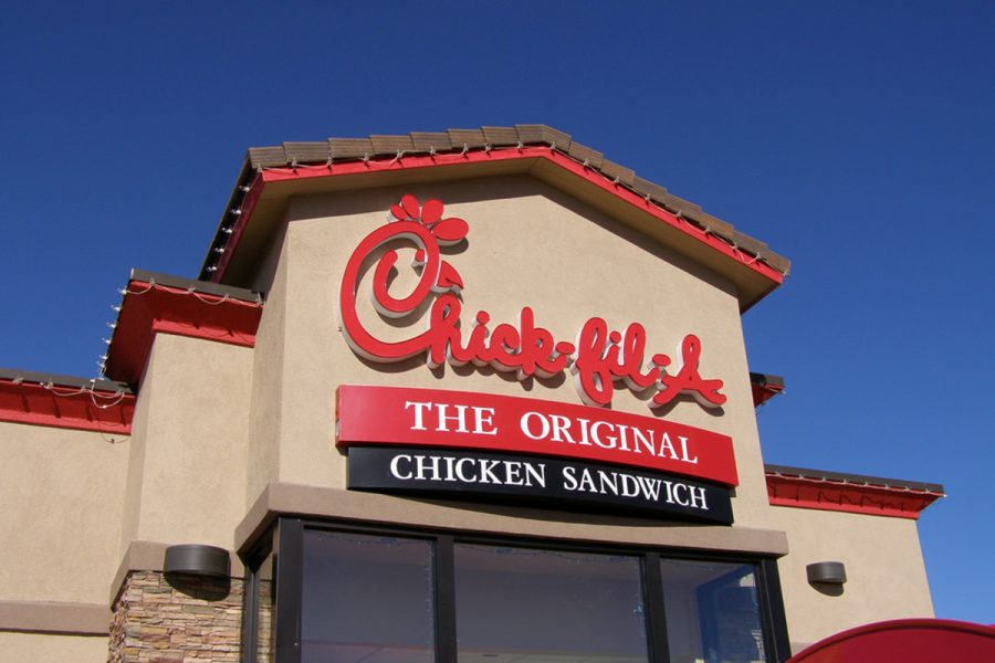 The standalone Chick-fil-A on Richmond Rd will be temporarily closed over the summer due to renovations. Customers have complained in the past about the lack of space in the restaurants parking lot. photo from Creative Commons