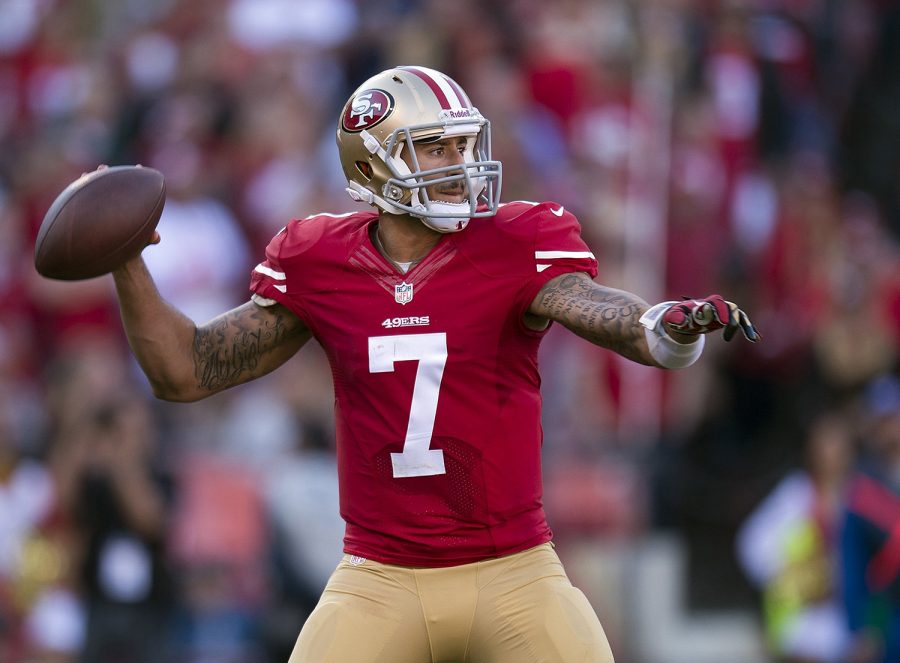 San Francisco 49ers quarterback Colin Kaepernick (7) looks downfield for an open receiver in a game against the St. Louis Rams at Candlestick Park in San Francisco, Calif., on Sunday, Dec. 1, 2013. (Paul Kitagaki Jr./Sacramento Bee/MCT)