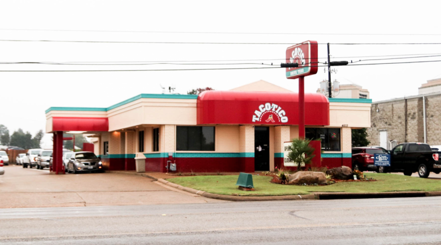 Taco Tico recently opened a new location on Texas Blvd. in the old Backyard Burger location. Customers ordered over 6,000 taco burgers in the first week of Taco Ticos return to Texarkana. 