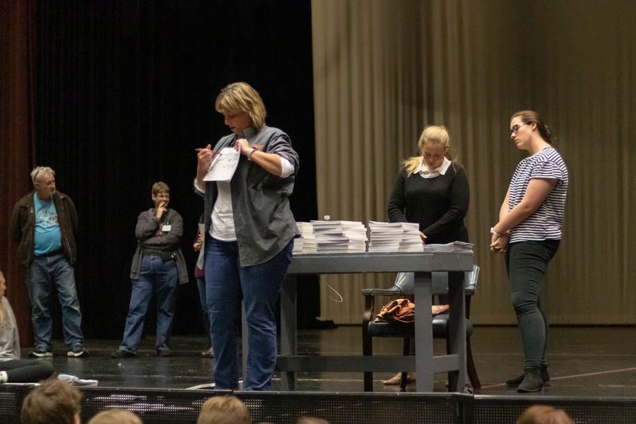 Director Lisa Newton explains directions for a scene from the Spring musical, Peter Pan. The cast and crew began preparations in November.