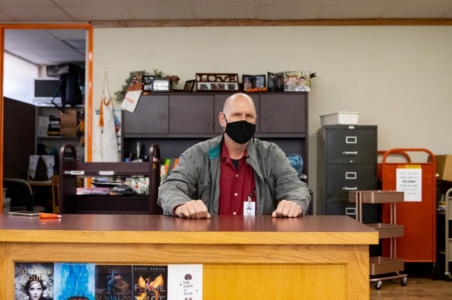 Substitute David Persons patrols his temporary class of students at the desk. Subs are being hired by the dozen due to the increase of teachers being out due to COVID-19.