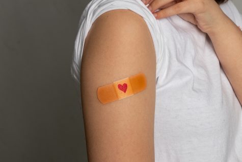 As the school year comes to a close and summer activities ramp up, high school students are beginning to get vaccinated along with the adult population.