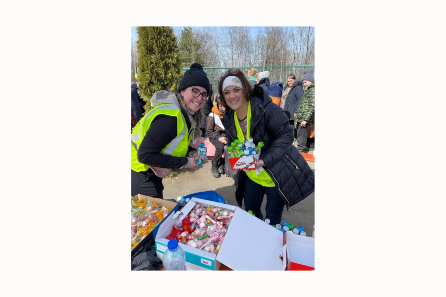 Senior Beth Dietze and her mother gather treats for refugees in Ukraine.