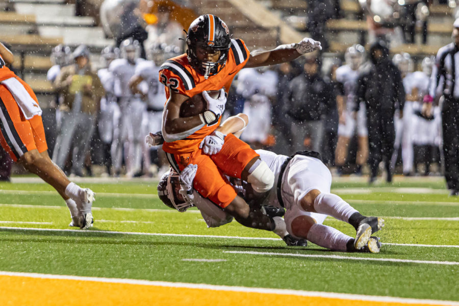 Tradarian Ball fails in the endzone during the second quarter in the varsity matchup against Whitehouse on Oct.28, 2022. The Tigers failed to defend their home turf, and their undefeated district win streak for the 2022 season.