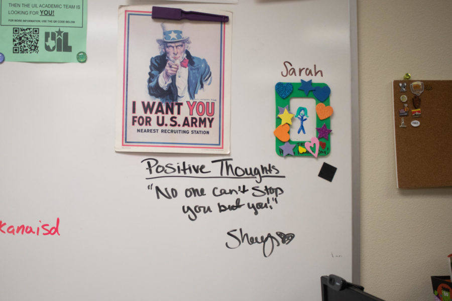 Motivational+quotes+are+appearing+on+the+whiteboards+in+classrooms+all+over+Texas+High.+Custodian+Shakarian+%E2%80%9CShay%E2%80%9D+Royston+has+been+leaving+these+messages+after+school+each+day+in+the+hopes+of+making+someone+elses+day+brighter.